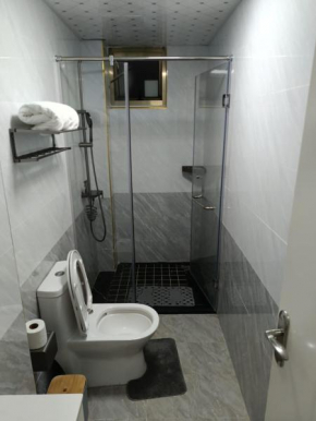 beautifully furnished two bedroom apartment with well equipped gym and heated swimming pool and amazing city scenic views and ample parking space